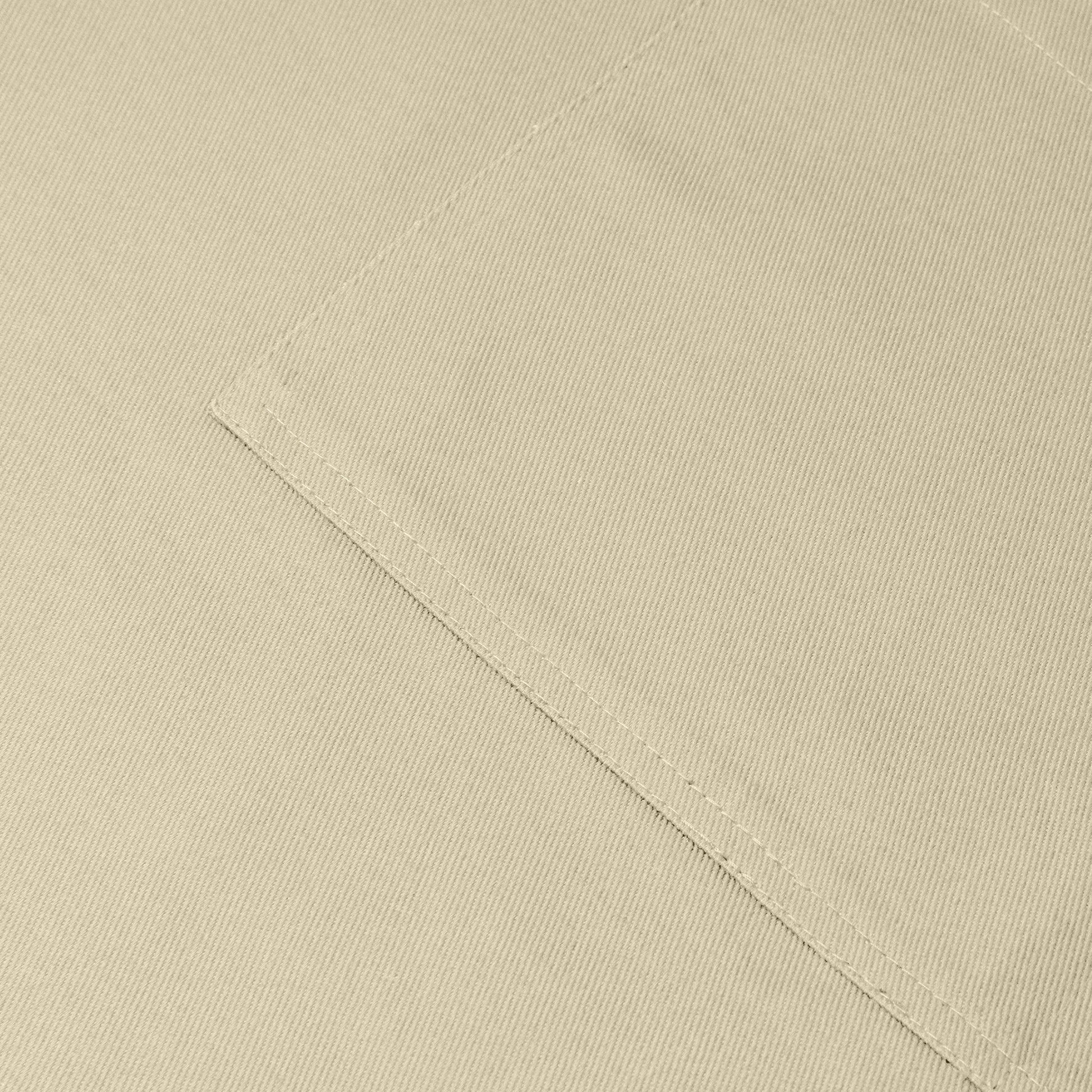 Funny_Husband_Apron_Im_a_Grown_Man__Texture_Mockup.png