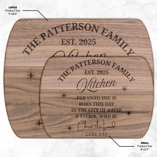 Personalized_Christmas_Cutting_Board_Cu_Dark_H_Size_Options_Mockup.png